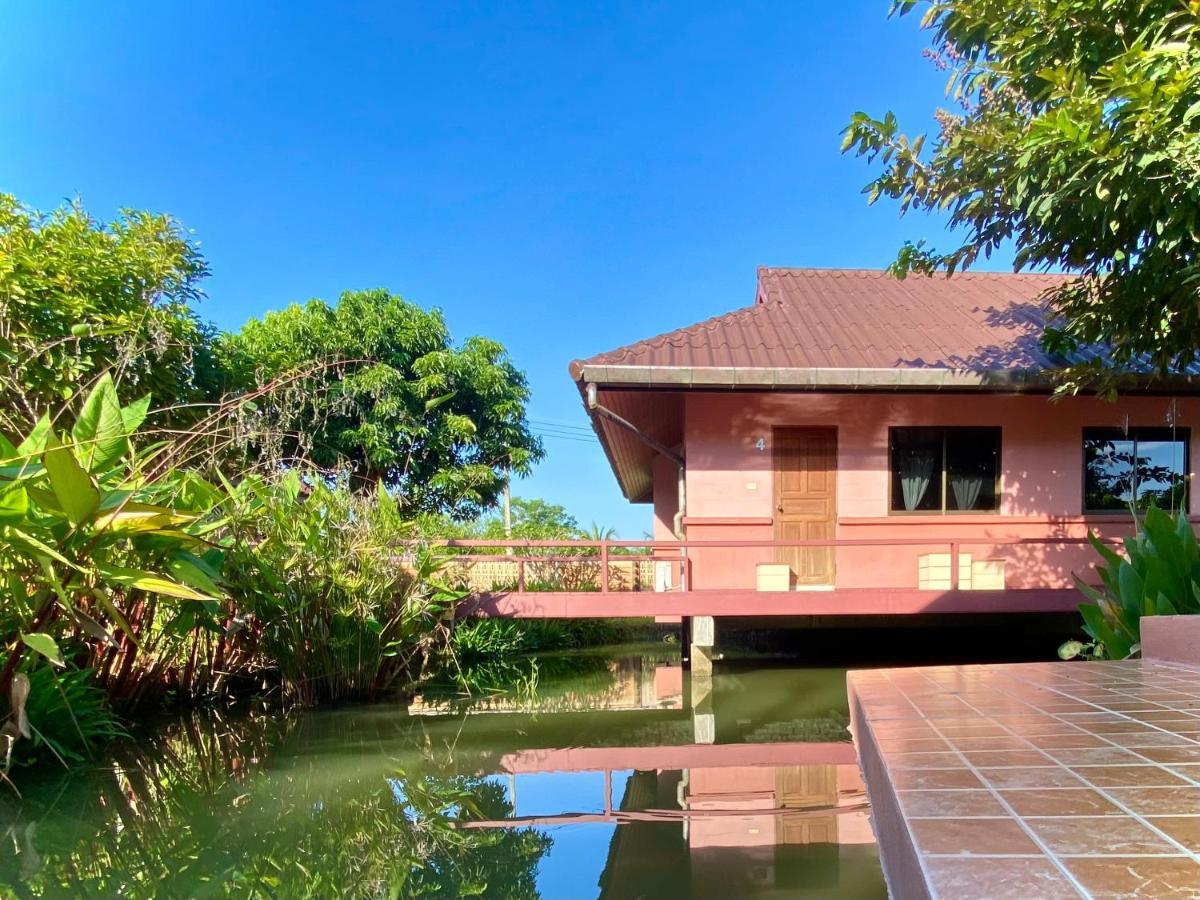 Mom And Me Resort & Farm Doi Saket 외부 사진