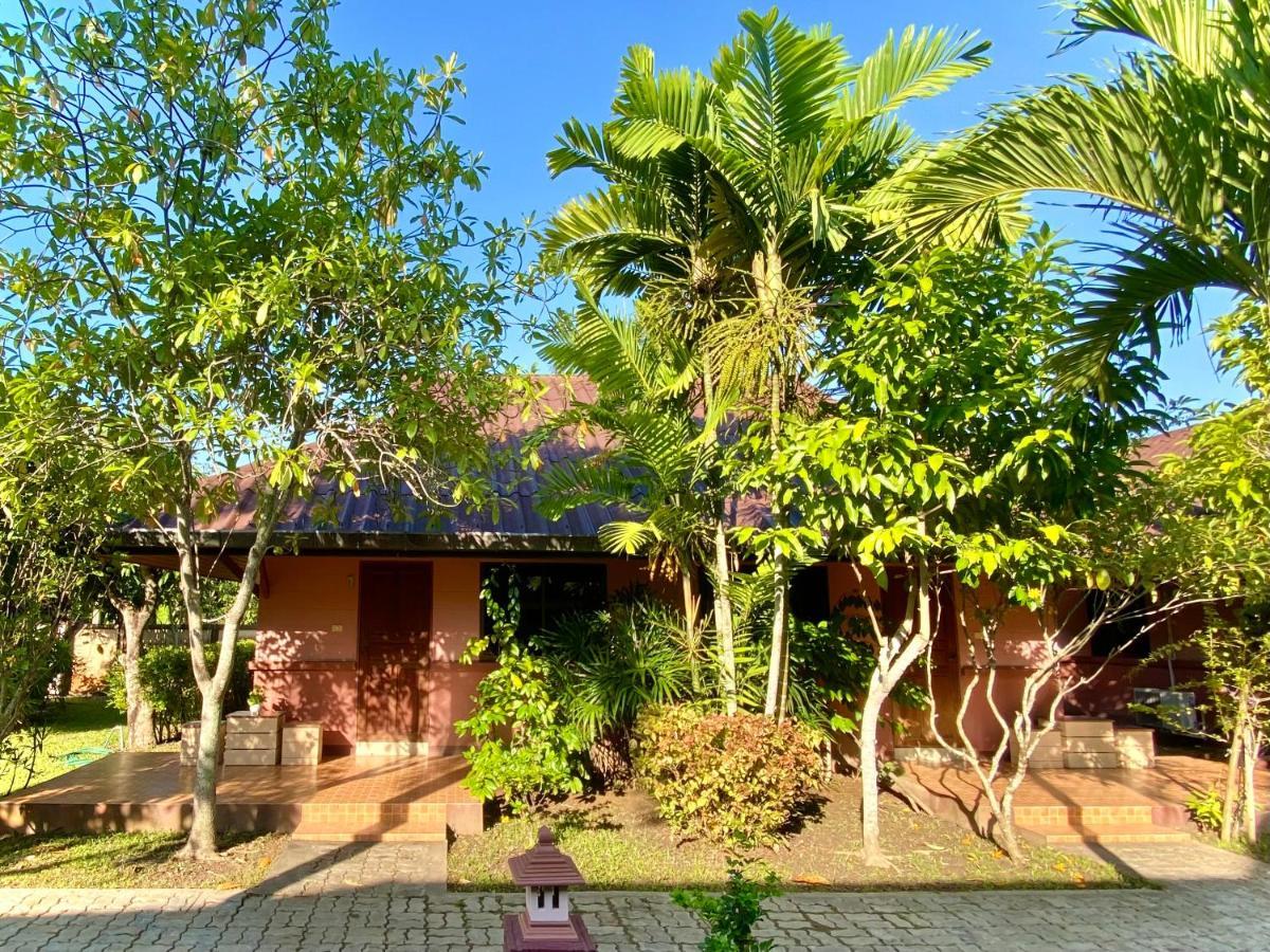 Mom And Me Resort & Farm Doi Saket 외부 사진